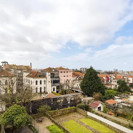 Guestready - Urban Oasis With Private Balcony Apartment