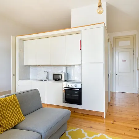 Guestready - Urban Oasis With Private Balcony * Porto